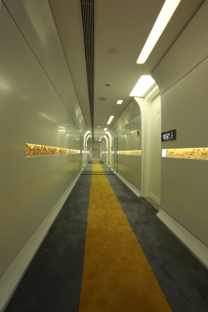 Guangzhou Planet Hotel Exterior photo
