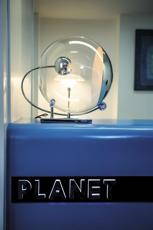 Guangzhou Planet Hotel Exterior photo